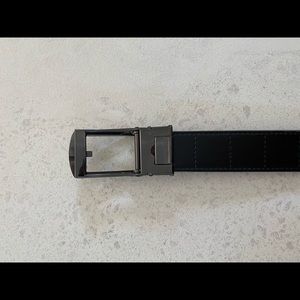 Gray men’s belt